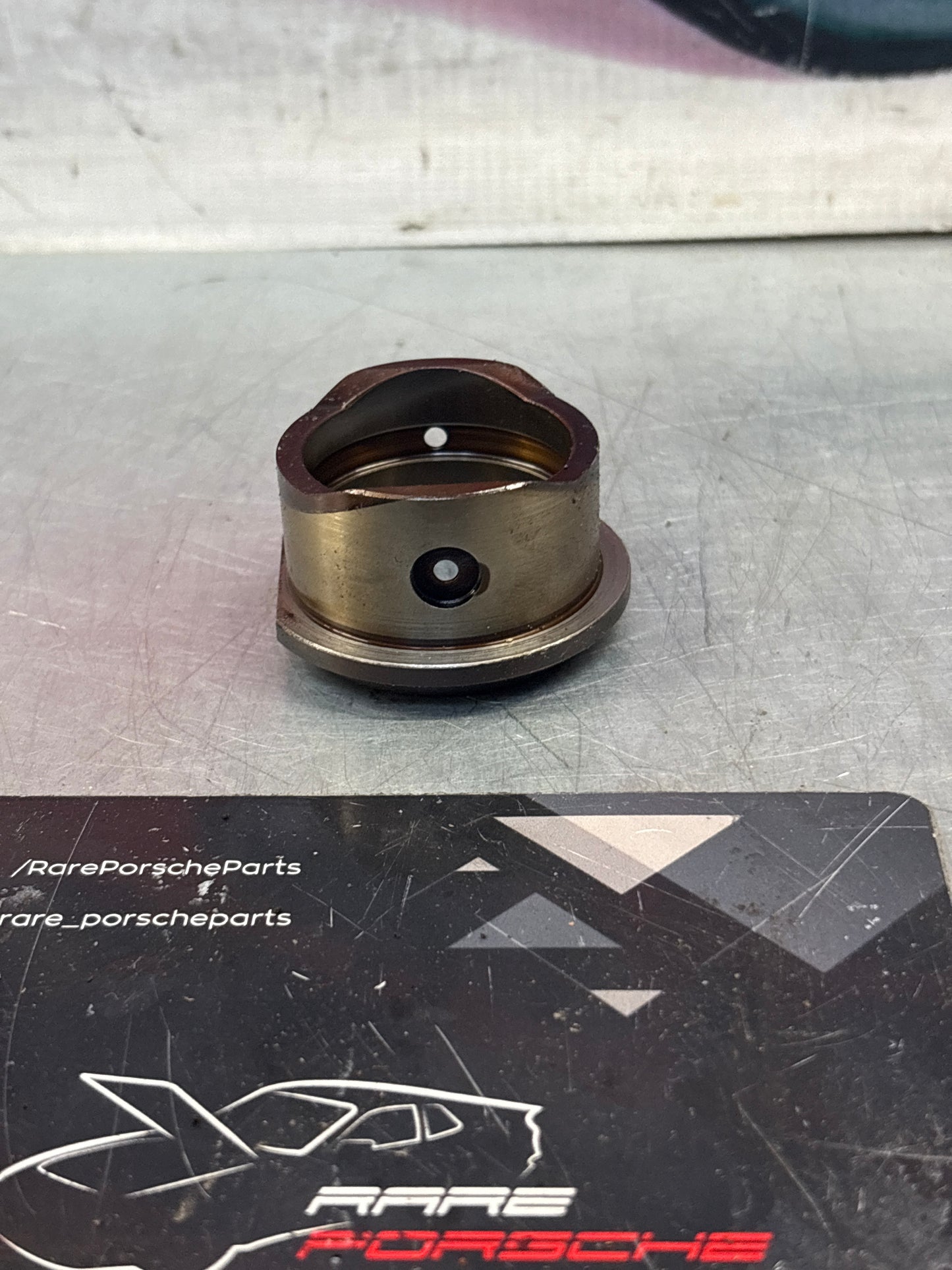 Porsche 928 Lifter Bushing, used, 92810520606