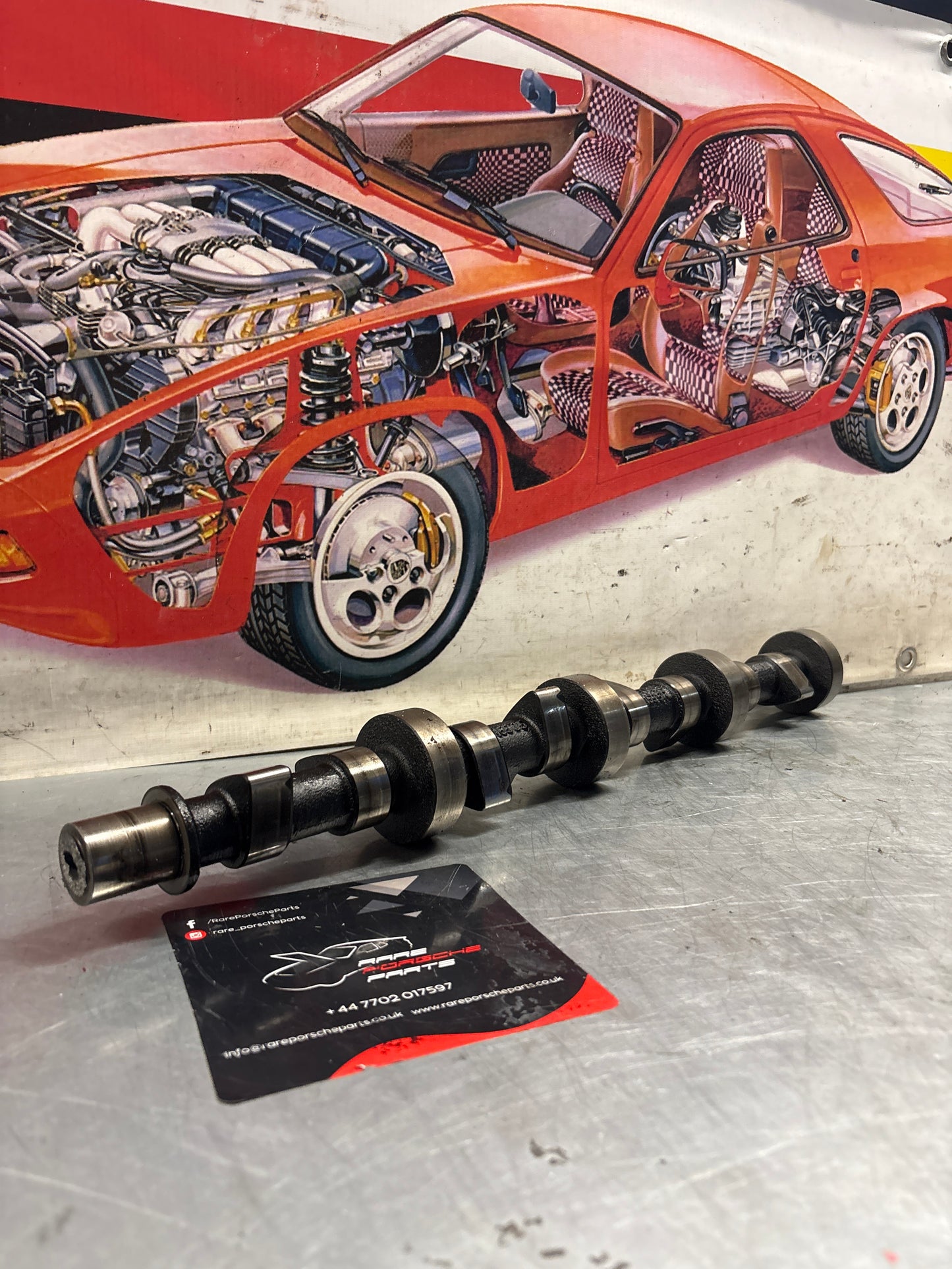 Porsche 944 Cam shaft, for spares or repair 9441051555R