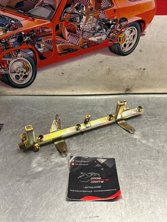 Porsche 924S / 944 2.5 (1986-1989) Fuel Rail 94411008008 refurbished