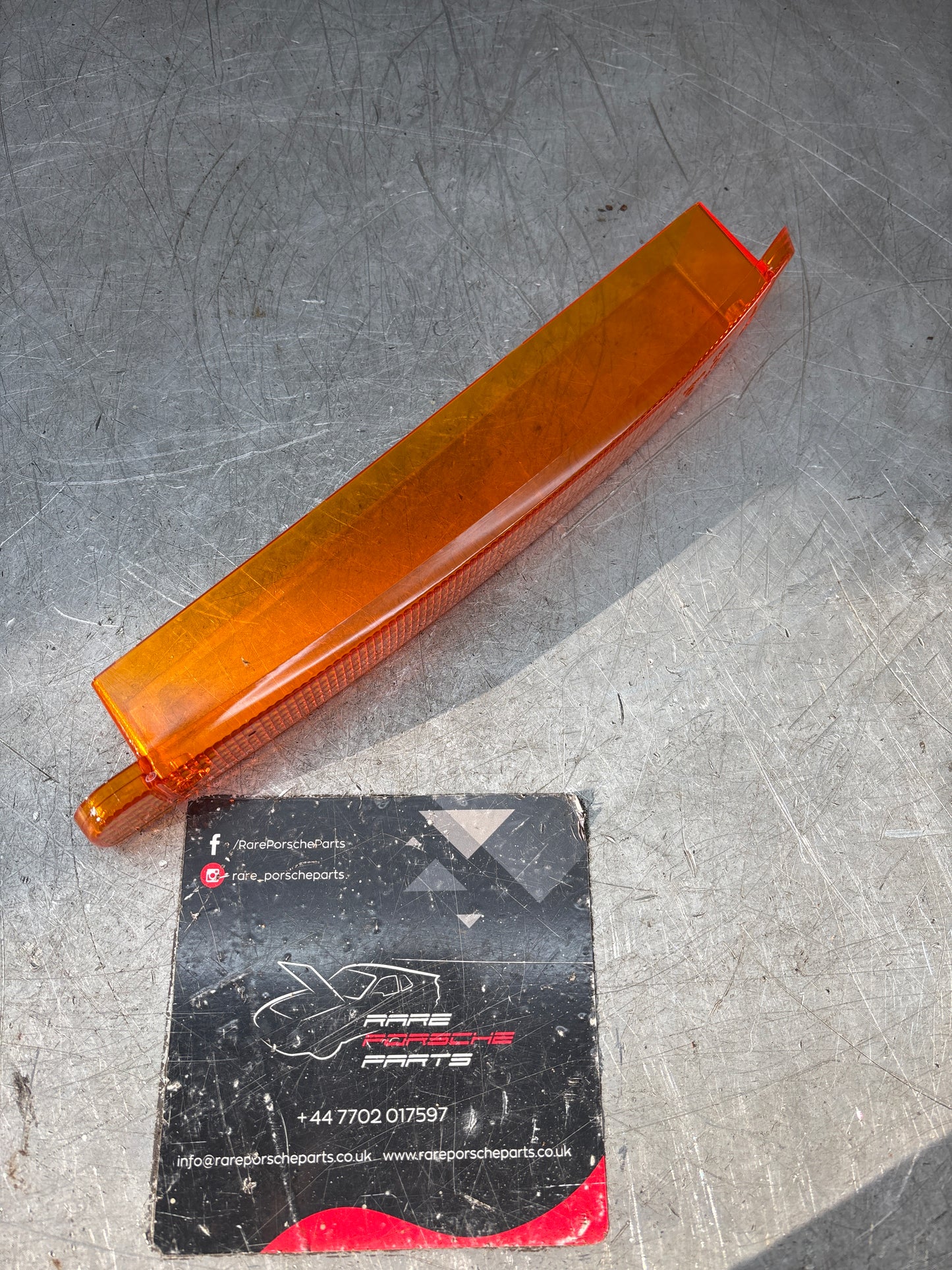 Porsche 944 S2 / Turbo left hand indicator lens Bosch 95163116101 new