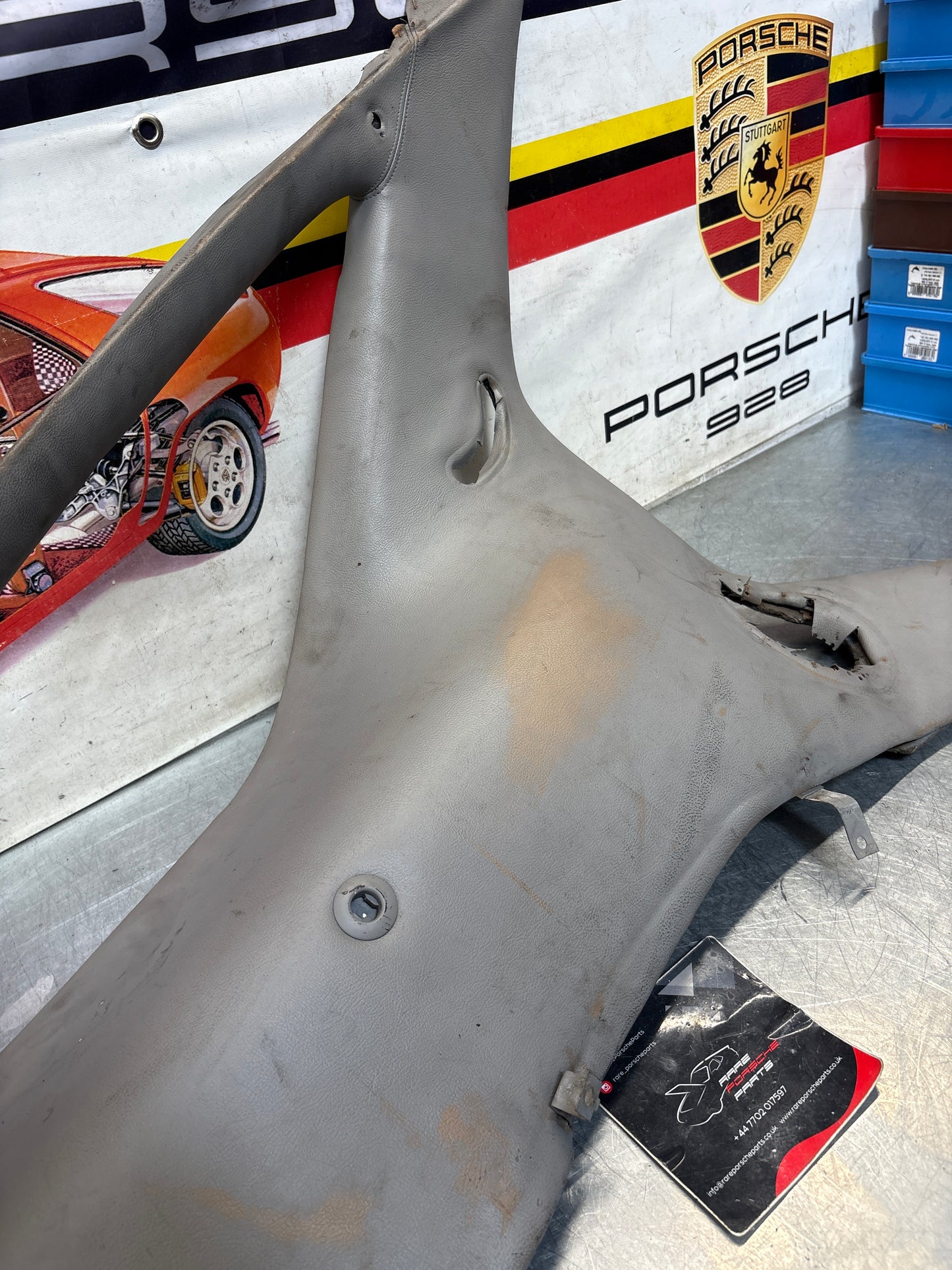 Porsche 928 left side lower side trim panel, grey used 92855502157