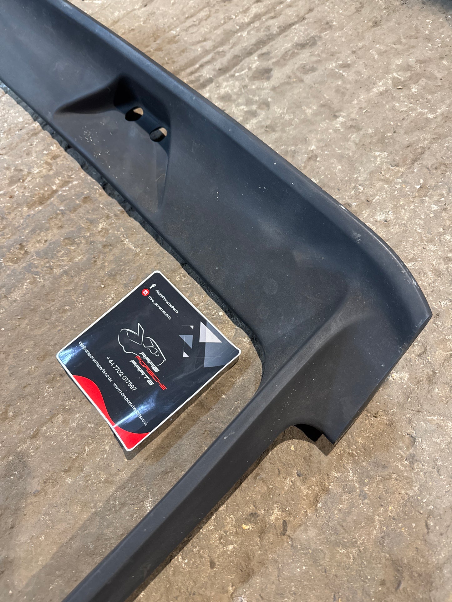 Porsche 928 boot spoiler, rear spoiler used 92851207102