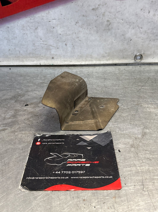 Porsche 928 air pump Cover plate, used 92811312505