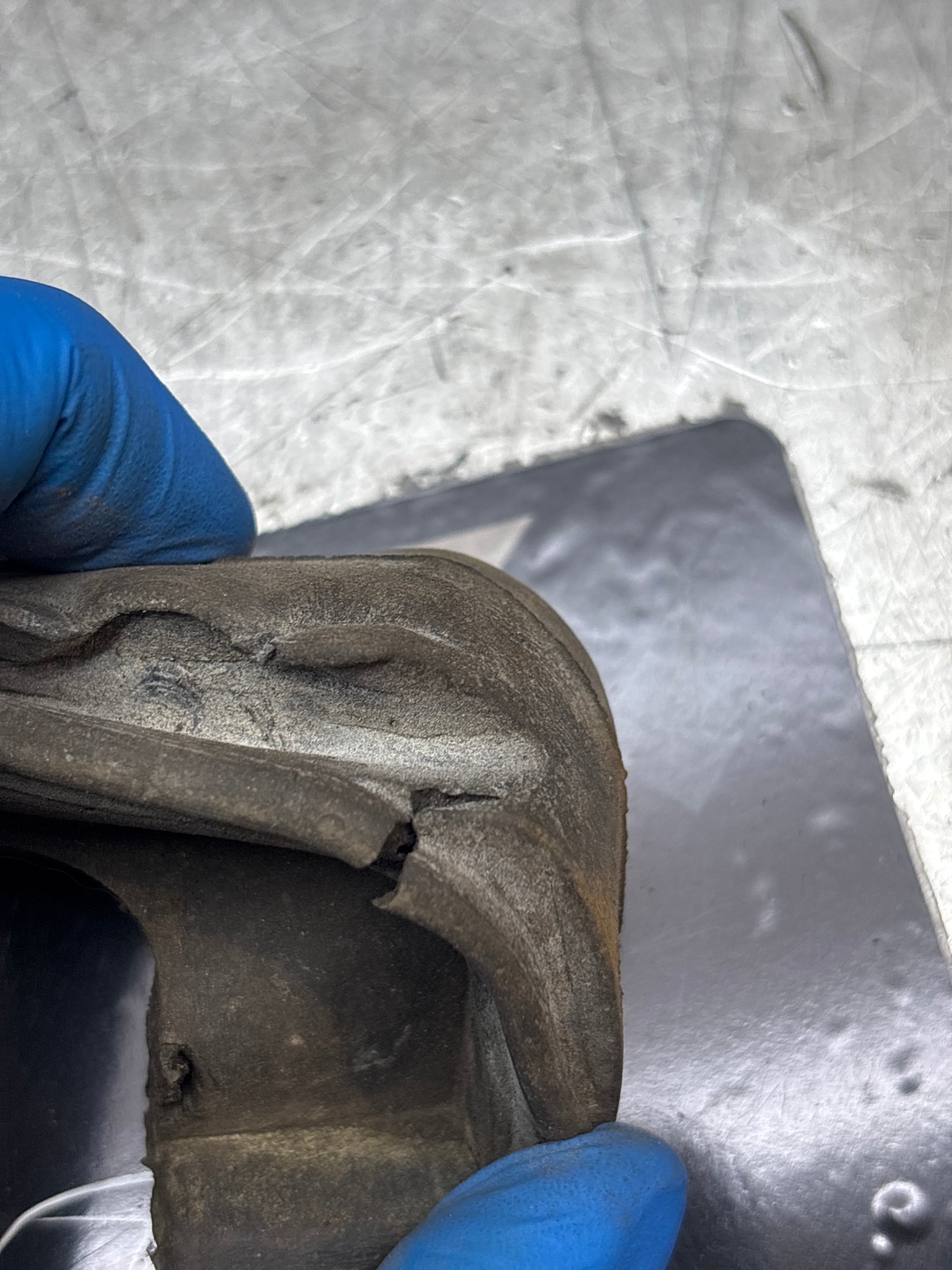 Porsche 944, S2/ 924S right tailgate latch pin gasket rubber, used 94451236601