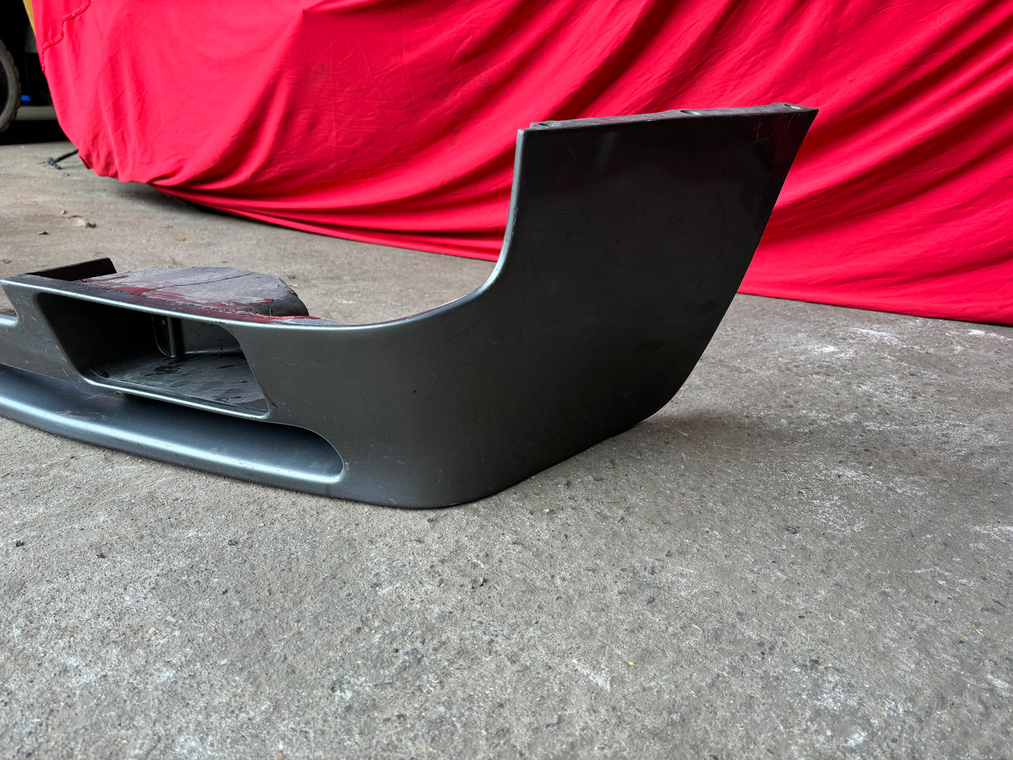 Porsche 944 Front spoiler, valance with fog light used 93150537105 grey