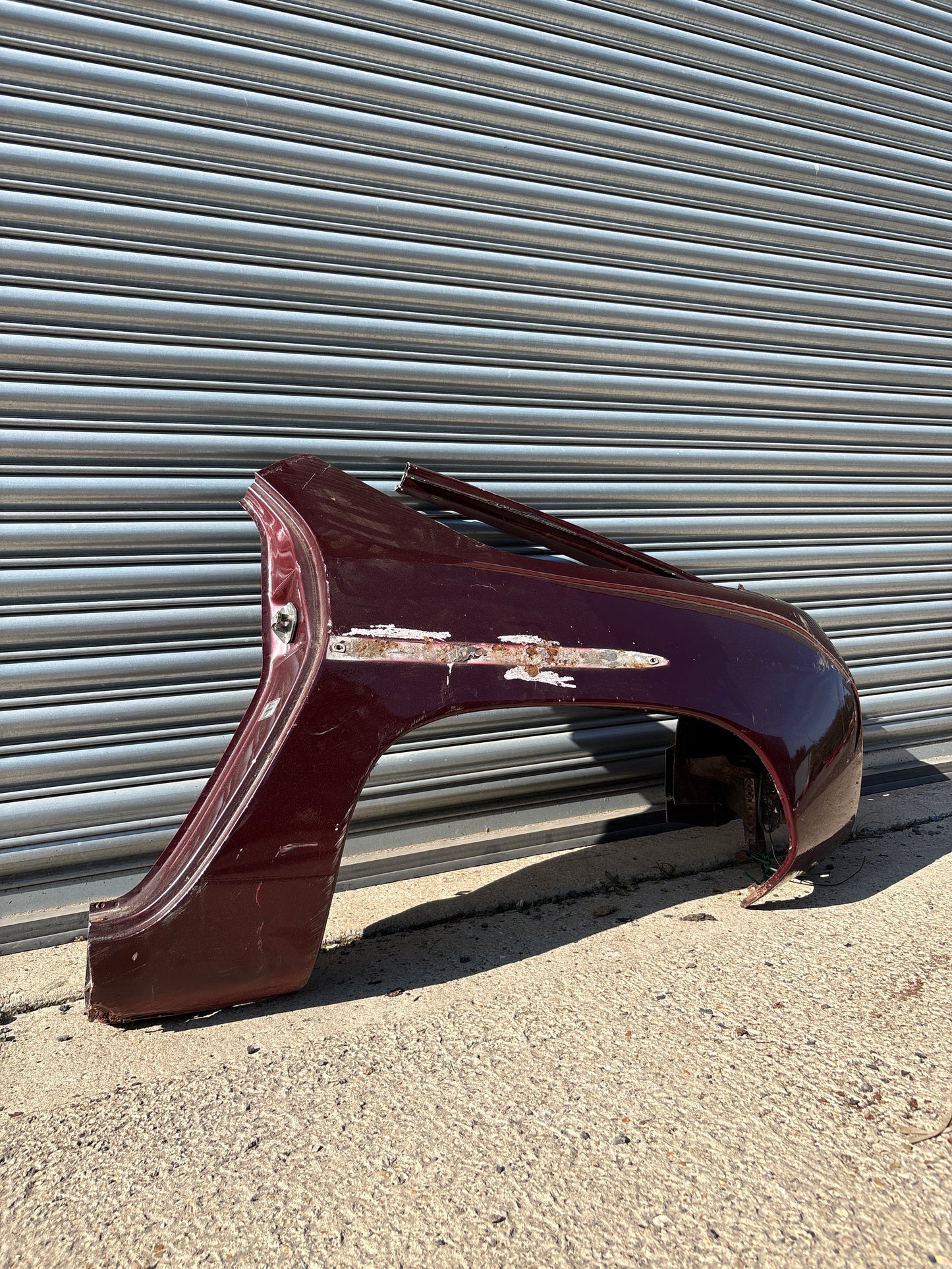 Porsche 928 rear left fender, 92850306219