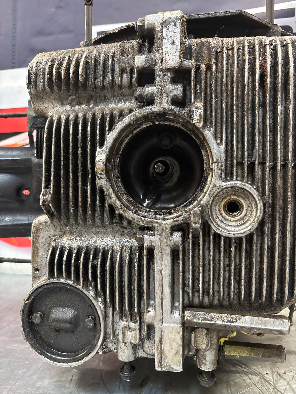 Porsche 914 1.7 engine with cylinder heads, pistons and crankshaft, spares or repair EA076922