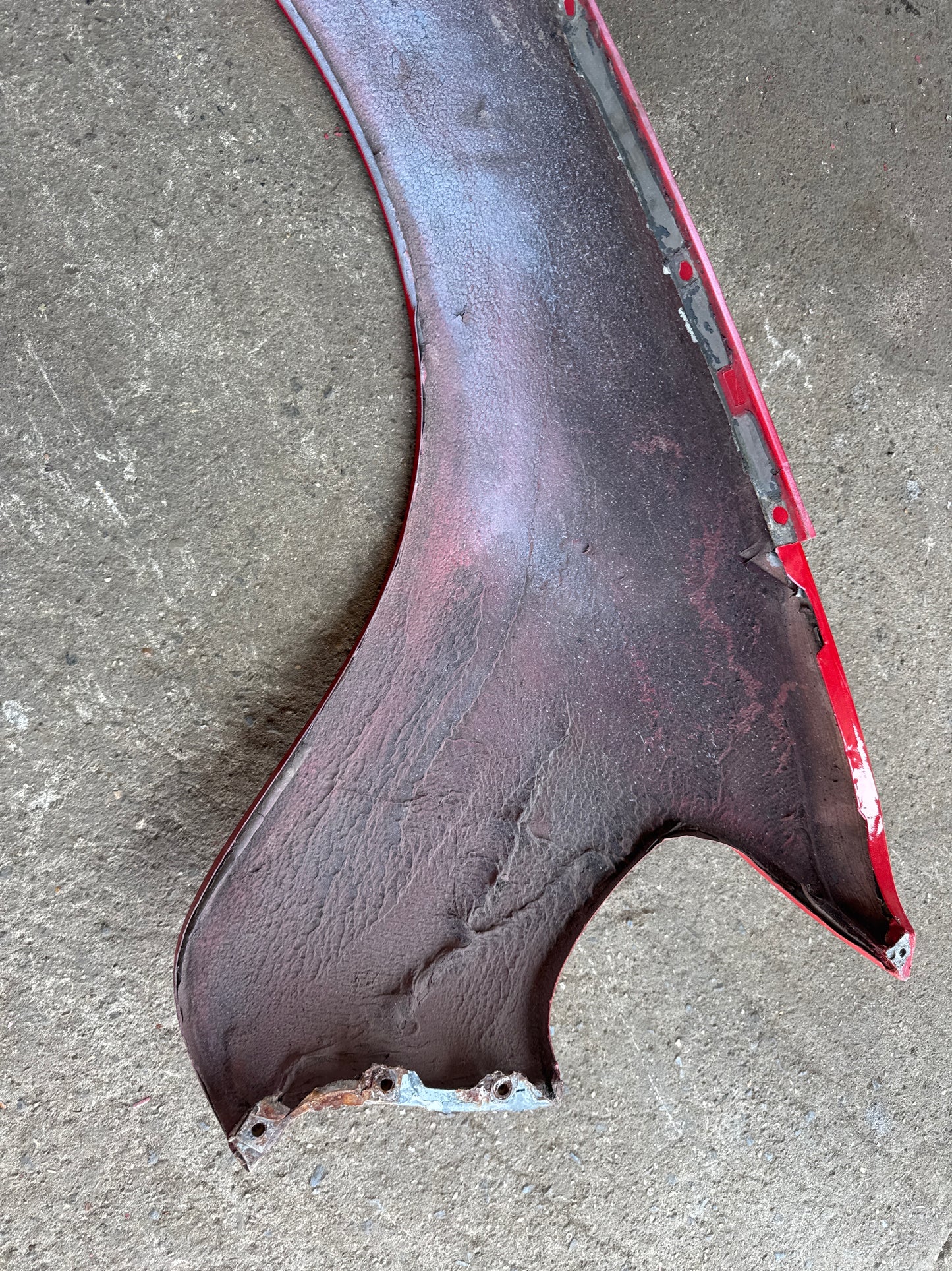 Porsche 924 modified front wings, good condition, solid. Pair, used.