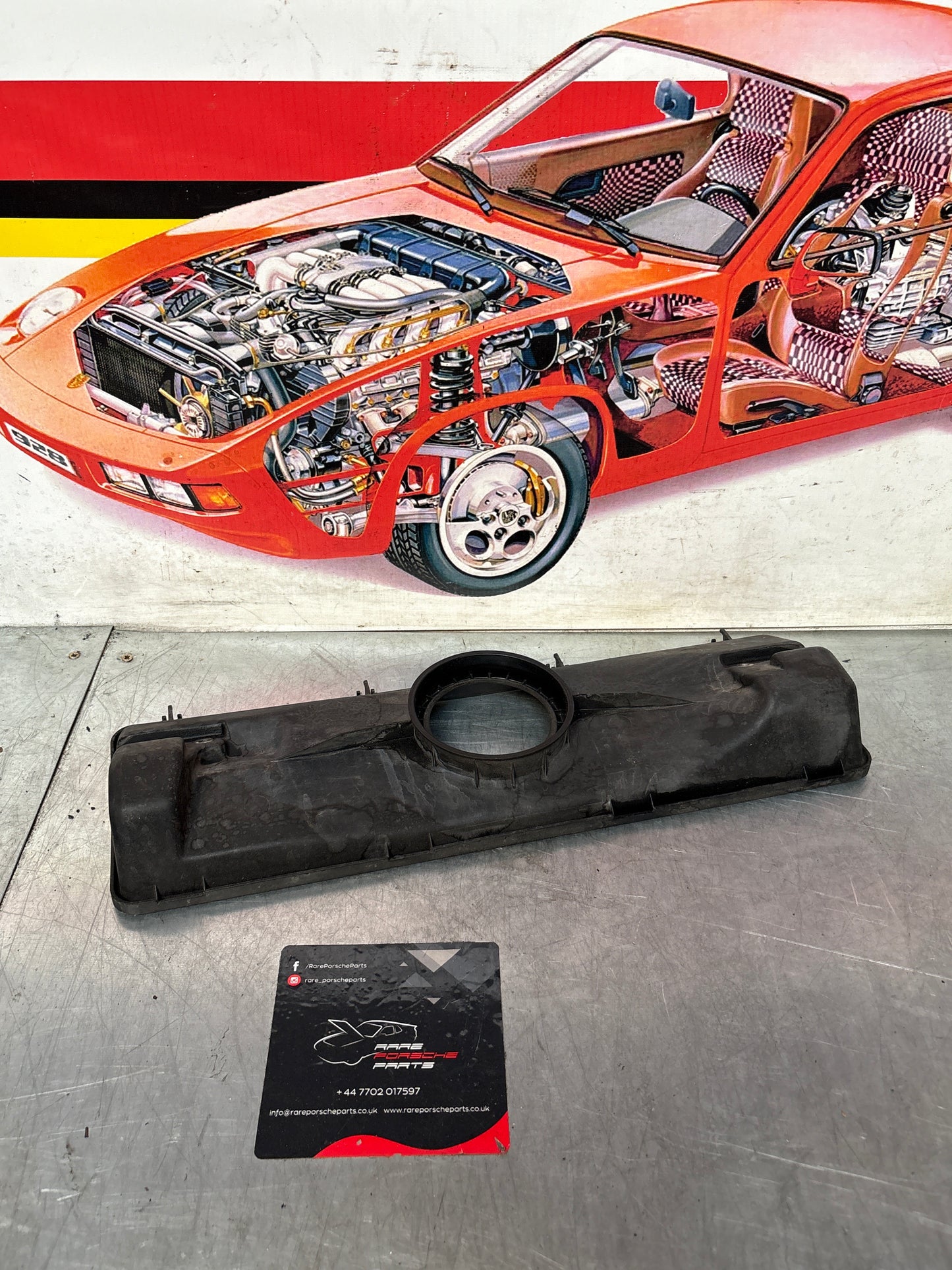 Porsche 928 lower air filter housing 92811022905