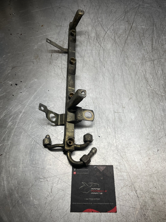 Porsche 944 2.5 N/A 82-85 fuel rail, used 94411008004