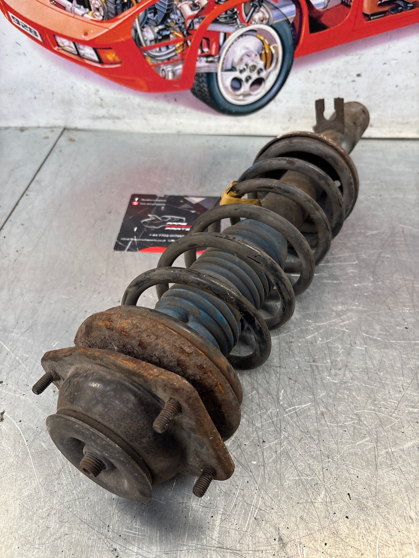 Porsche 924 Front shock absorber, used 477412032F