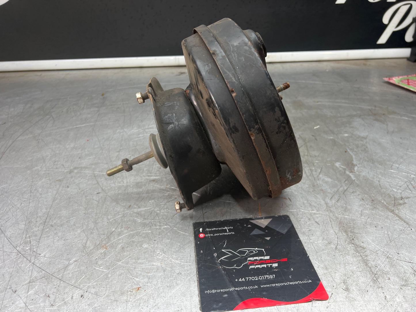 Porsche 944 brake booster, used 94435502502