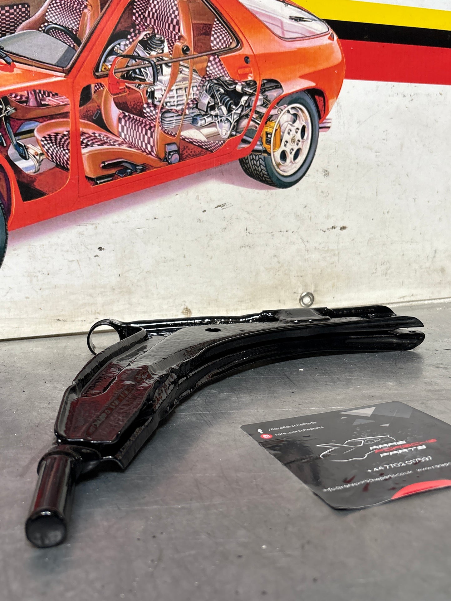 Porsche 924 Front wishbone control arm, refurbished 477407153F