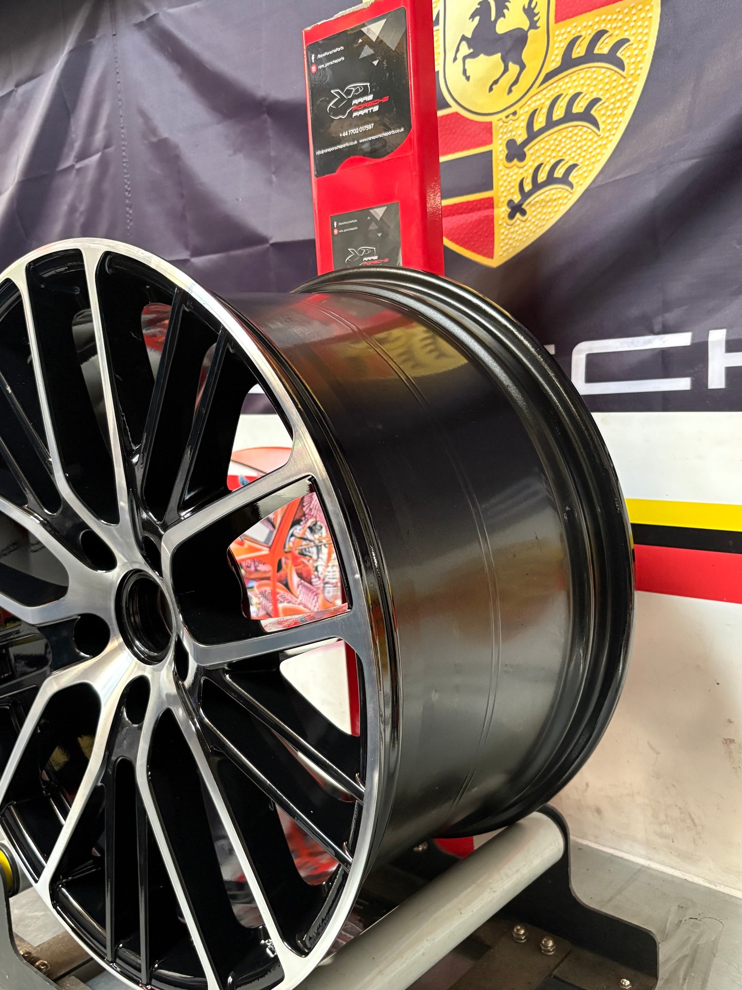 Porsche Panamera 11.5Jx21” ET69 alloy wheel 971601025AQ very nice condition, used