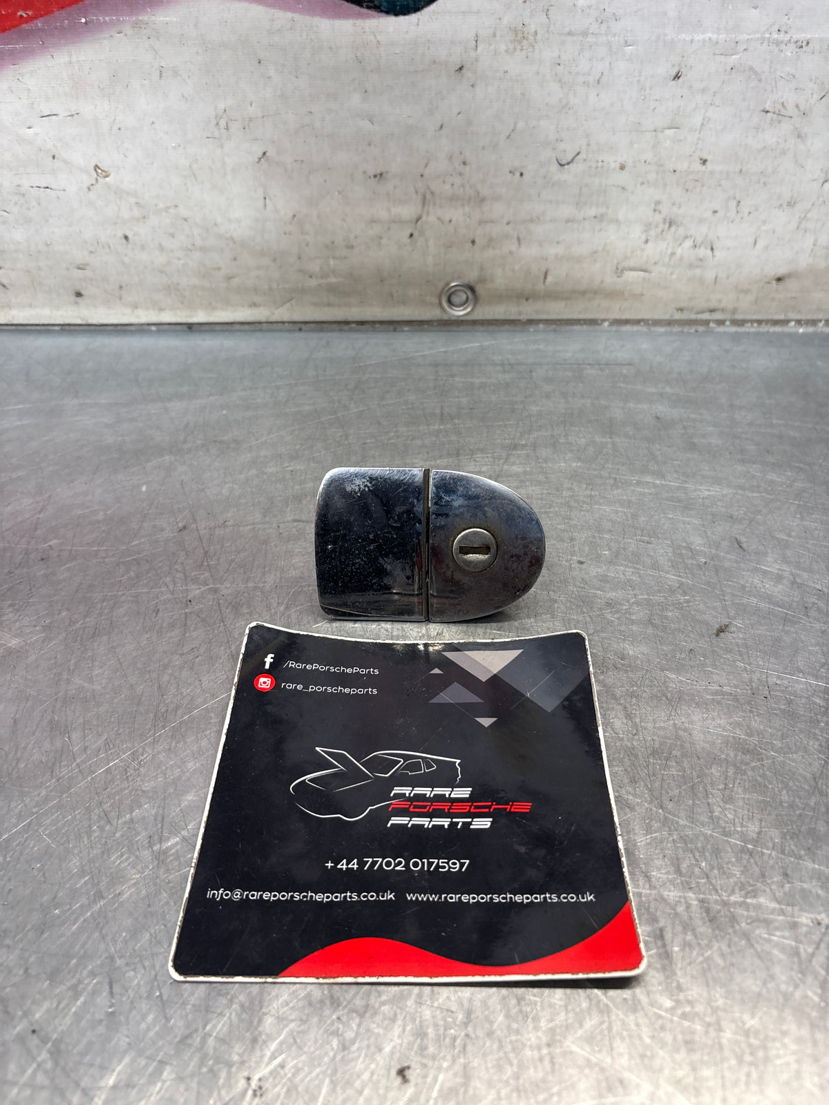 Porsche 914 right door handle, used 91453106210