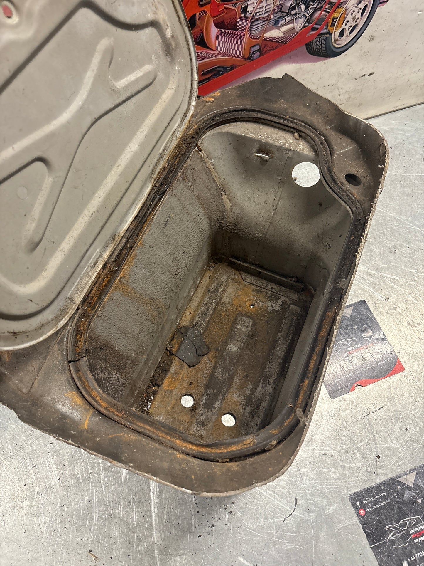 Porsche 928 Battery tray cut, 92850180502 used