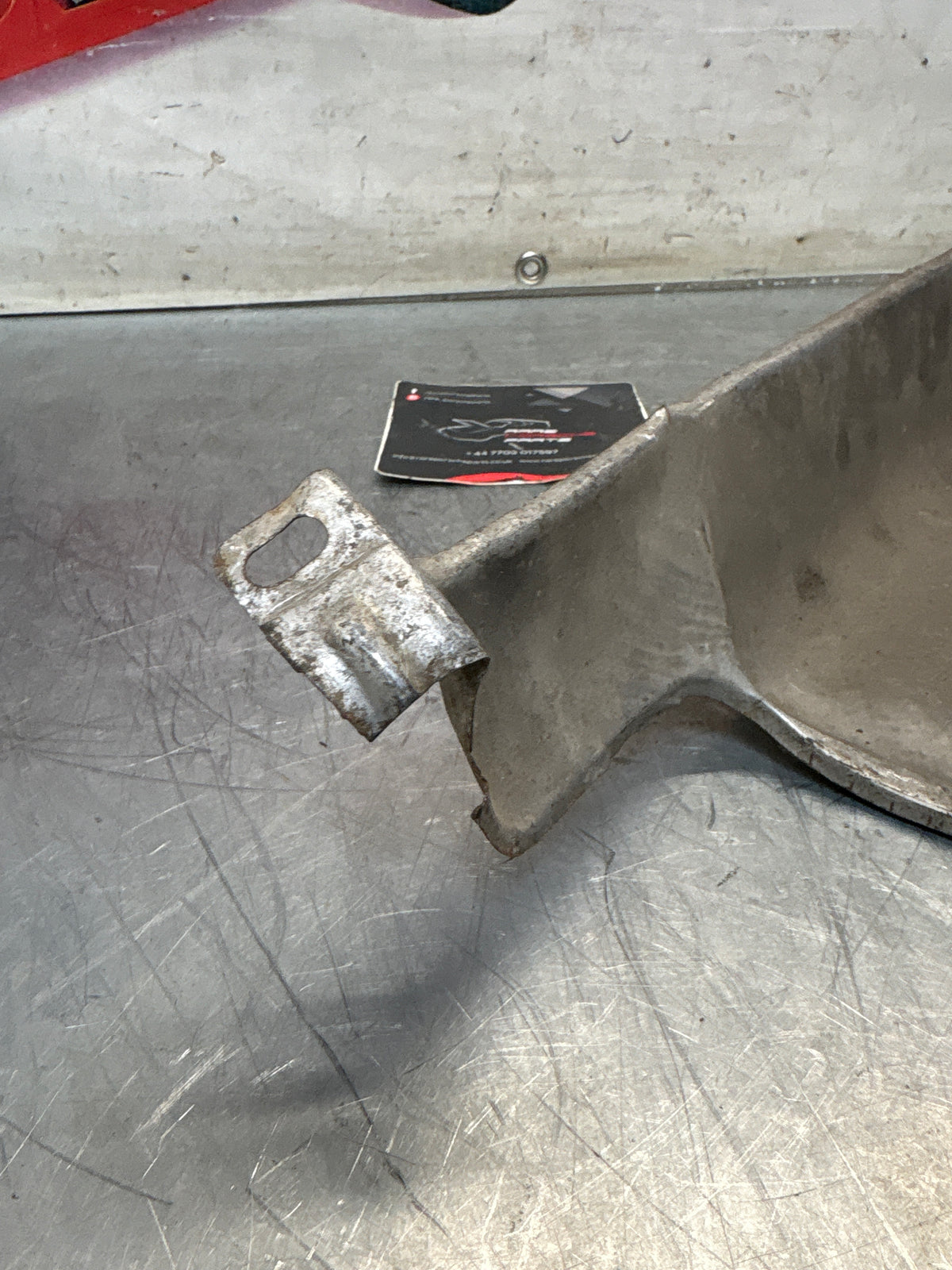 Porsche 924 -82 heat shield, middle section, 477803869, used