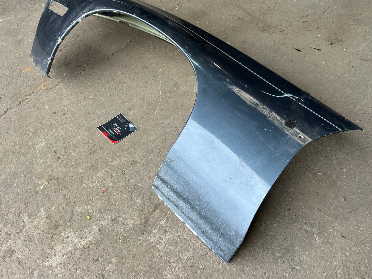 Porsche 928 -87 front left wing, 92850301103 used