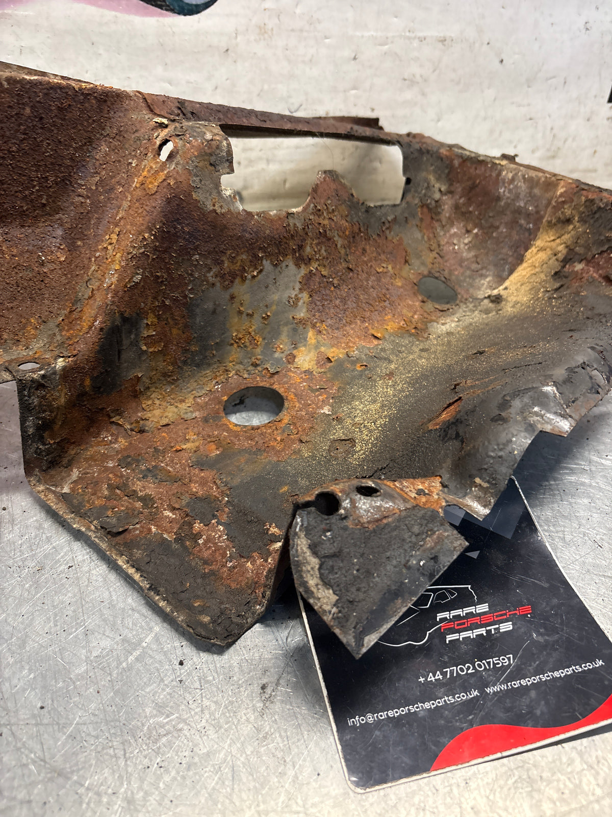 Porsche 914 cylinder cover heat shield, 022119300A Used