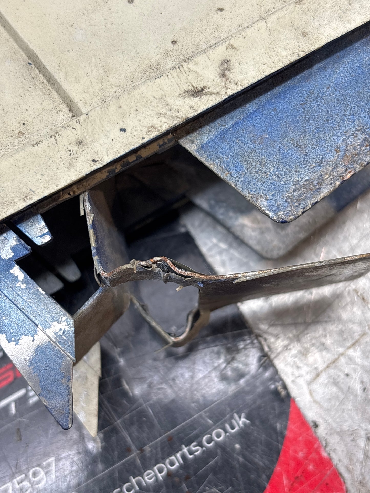 Porsche 944 S2 Turbo front indicator body housing unit. 95163141100 used, slightly damaged