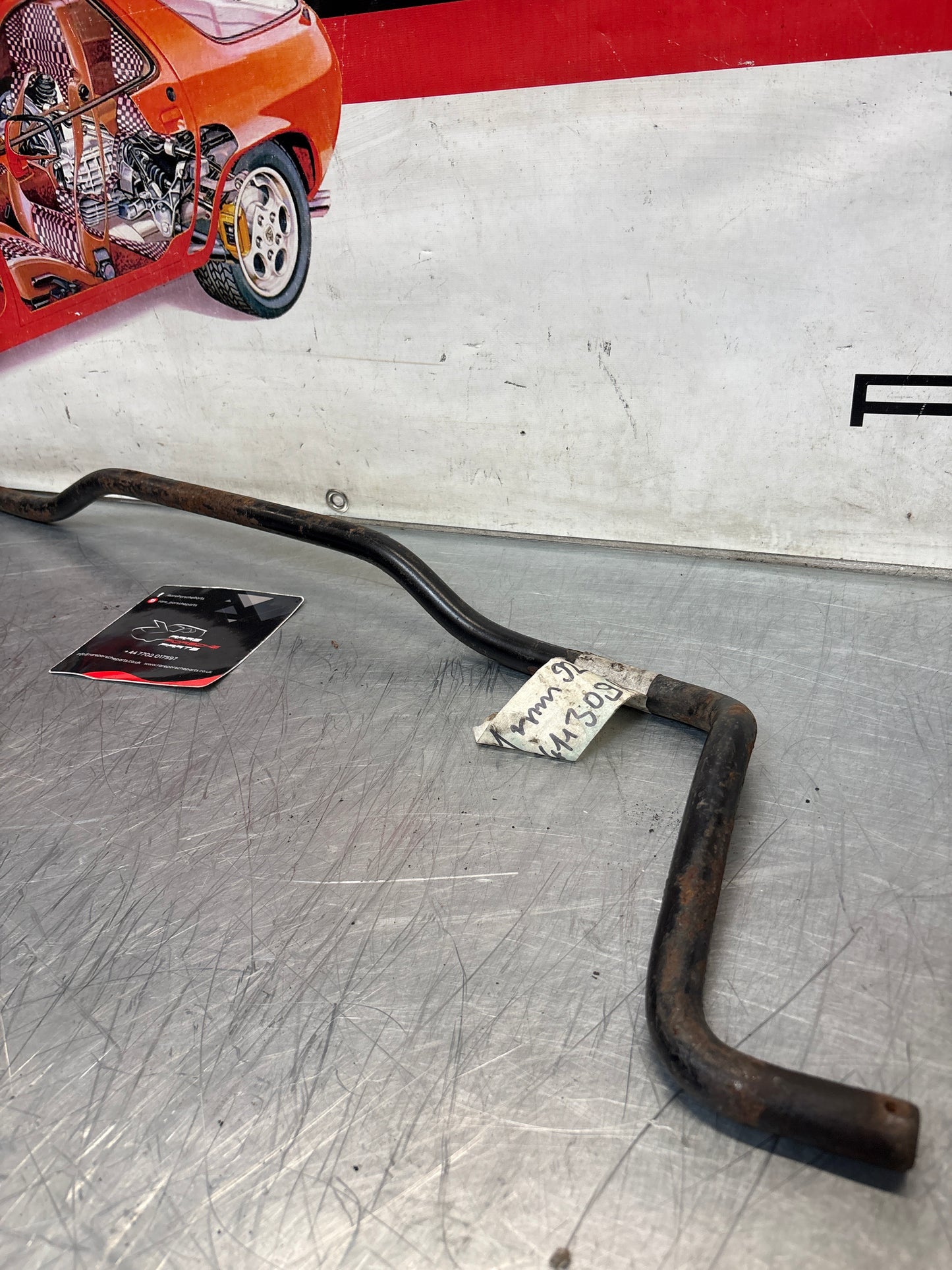 Porsche 924 Turbo front anti roll bar, 21mm used 477411309R