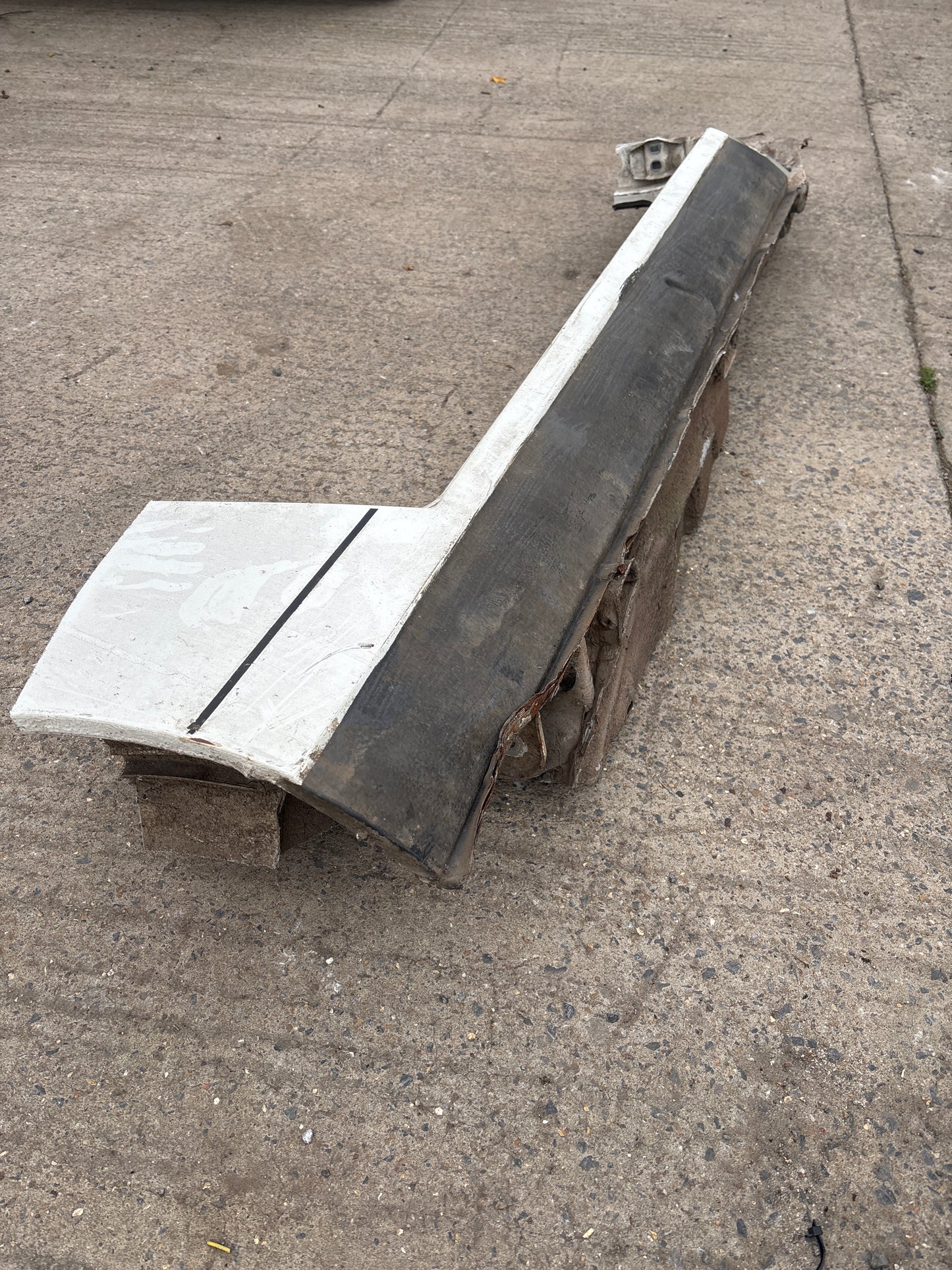 Porsche 924 Right Sill section, 477809848B cut