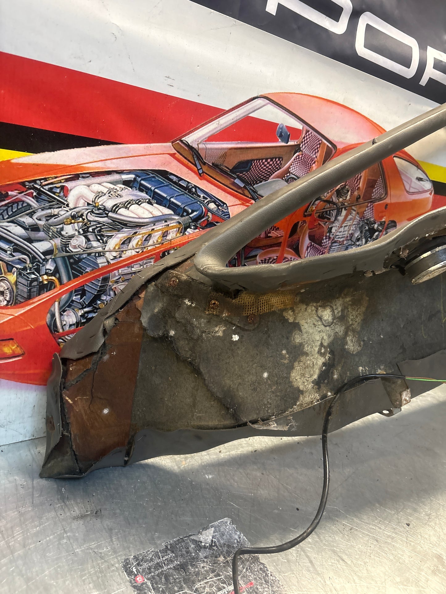 Porsche 928 right side lower side trim panel, grey used 92855502257