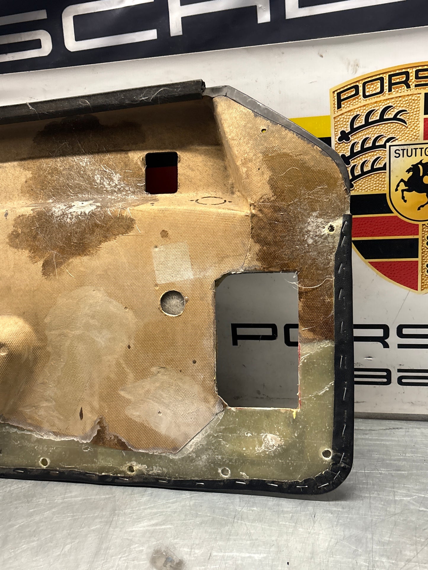 Porsche 924 / 944 Pair of early electric door cards, LHD 477867012 / 477867011