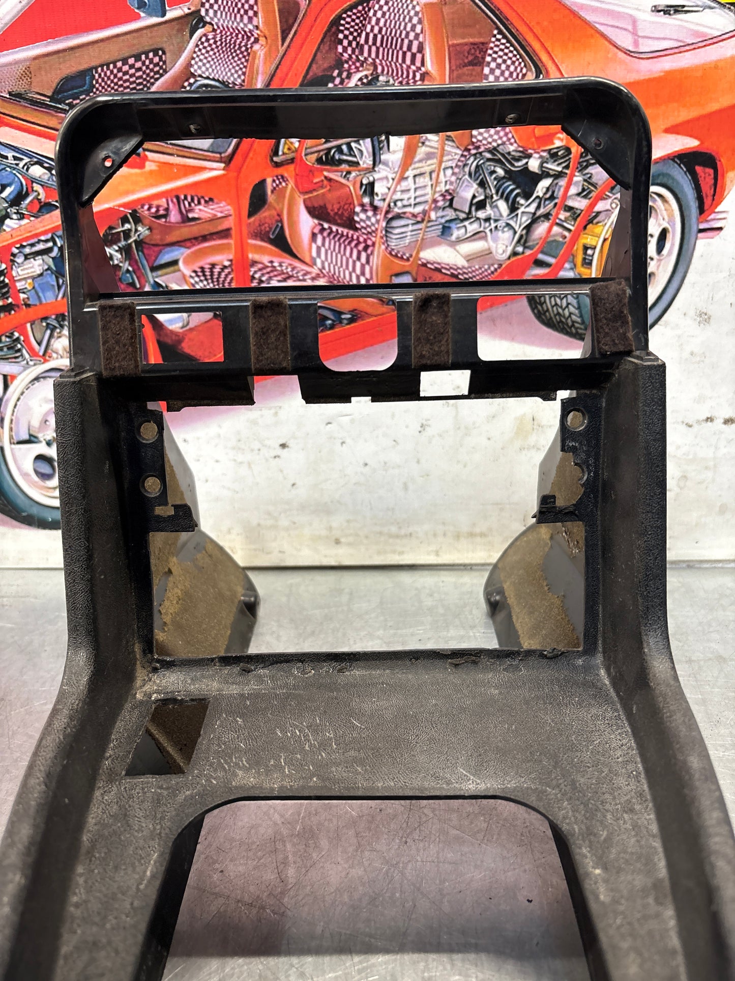 Porsche 924 centre console black, with one switch hole 477857951 used, without carpet