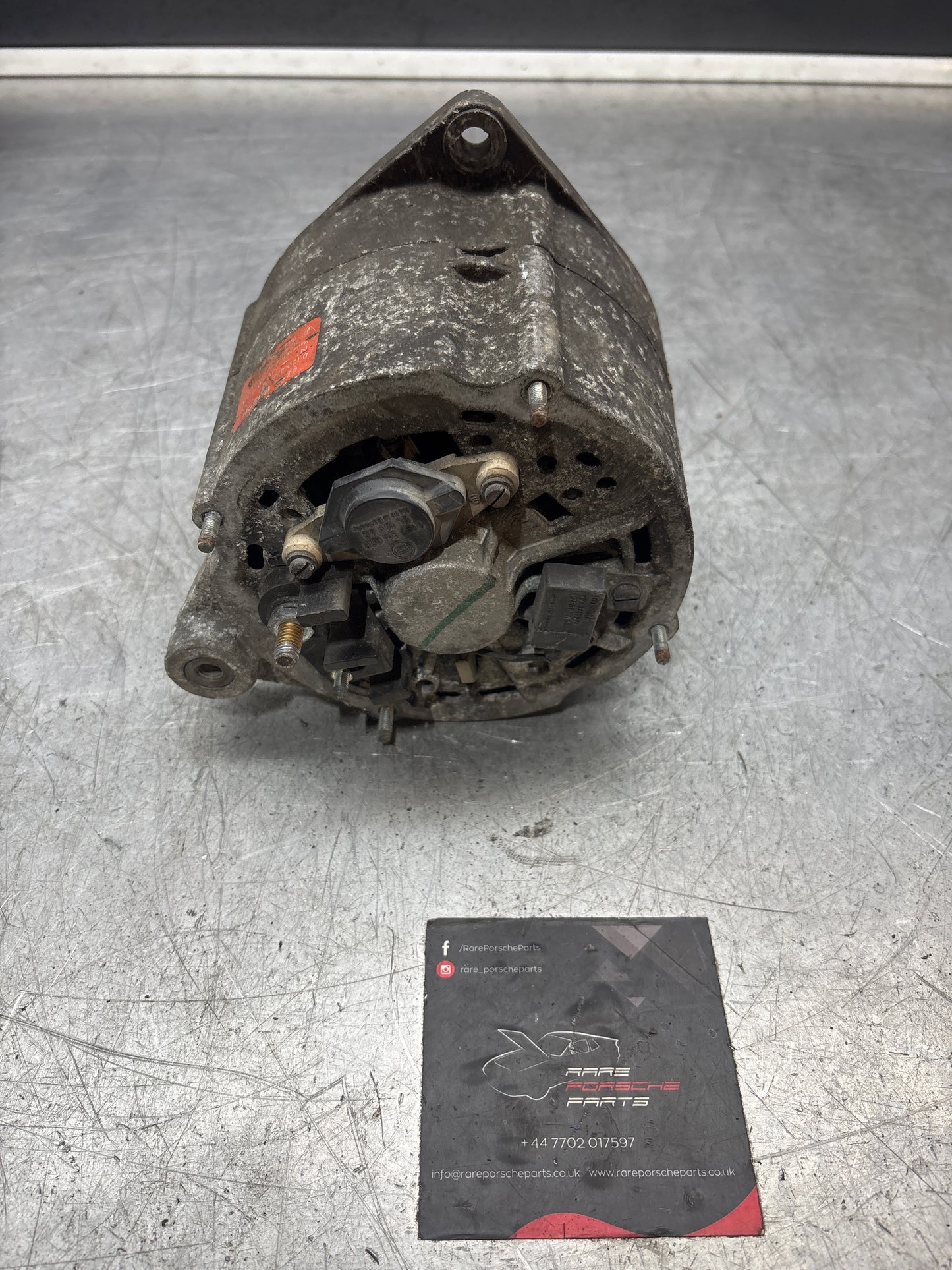 Porsche 944 alternator 1986- 94460301901 / 0120468004, used