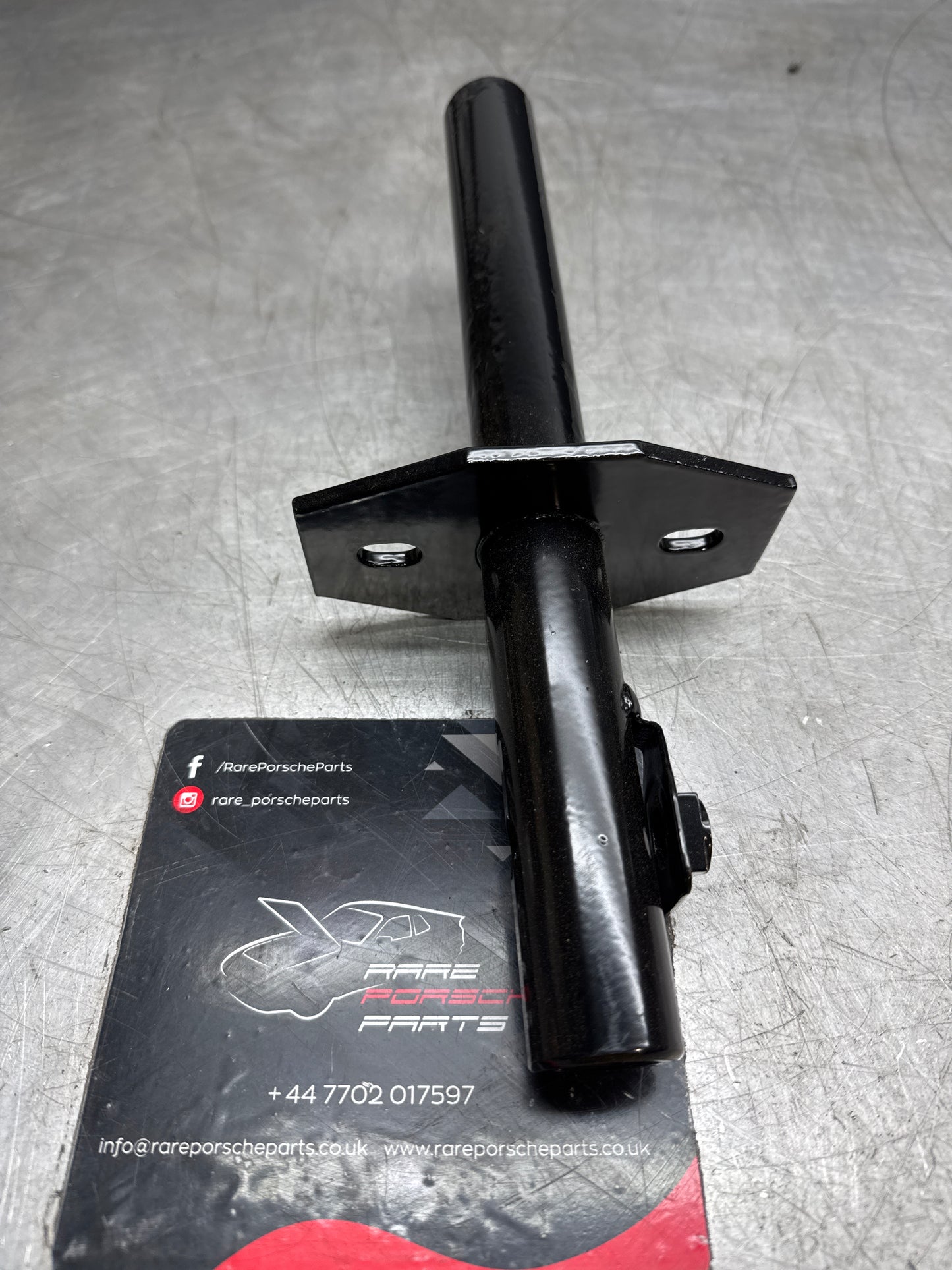 Porsche 944 O/S Driver Right front/rear Bumper Mounting Bracket 94450503901 refurbished