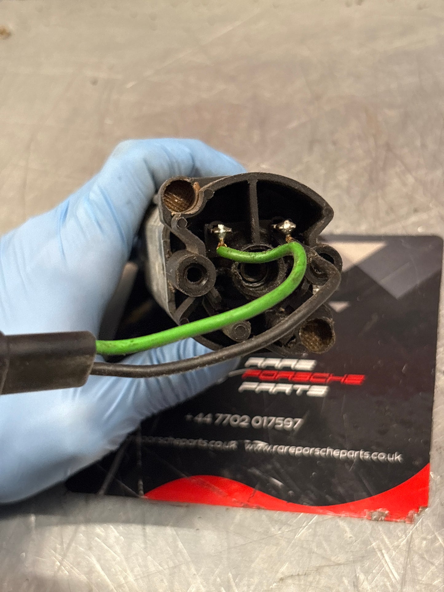 Porsche 911 964 / 944 / 968 convertible roof motor, used 91162411700