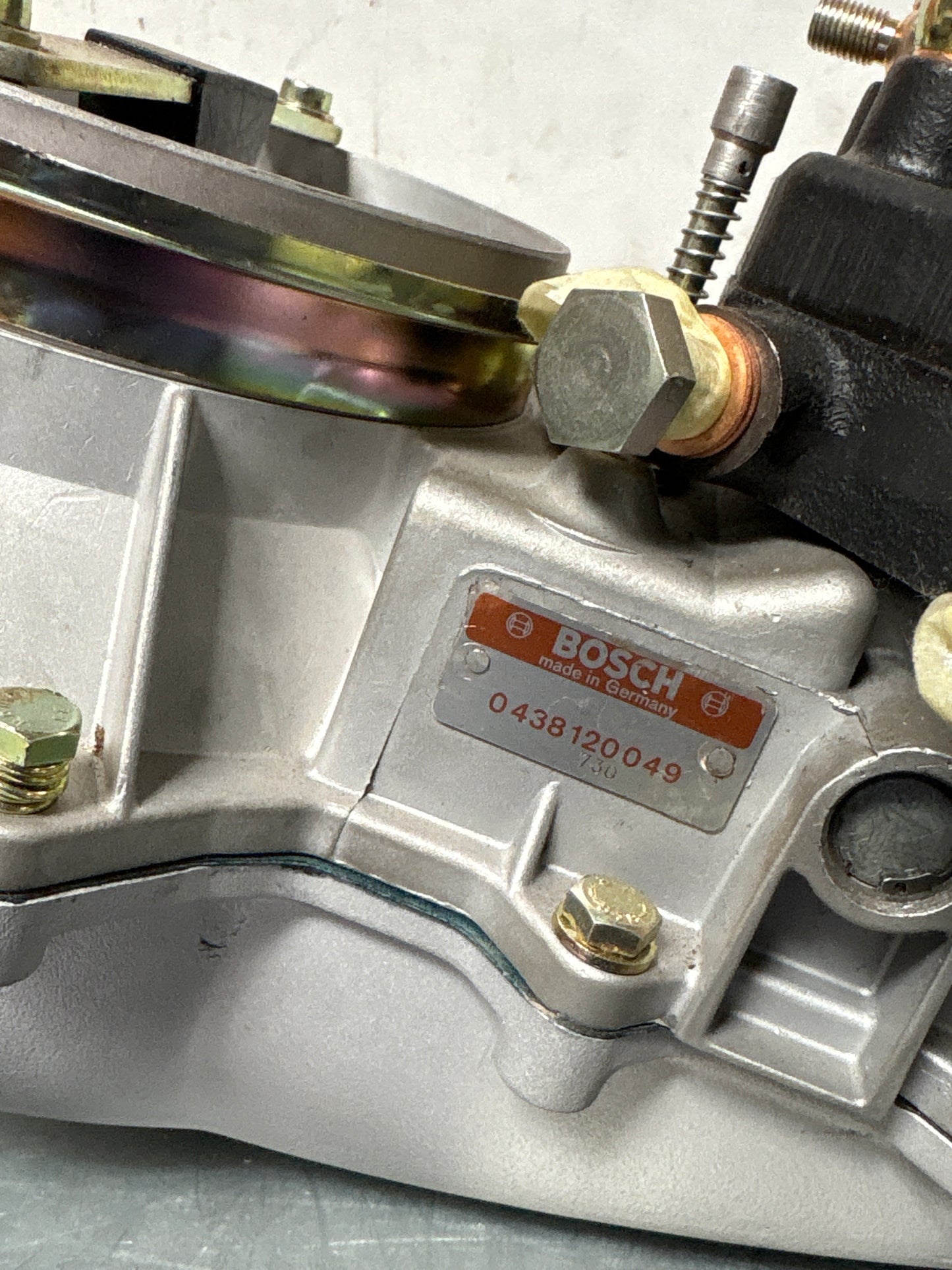 Porsche 928 fuel metering head with air flow meter, 0438100027 / 0438120049 / 92811019303 refurbished