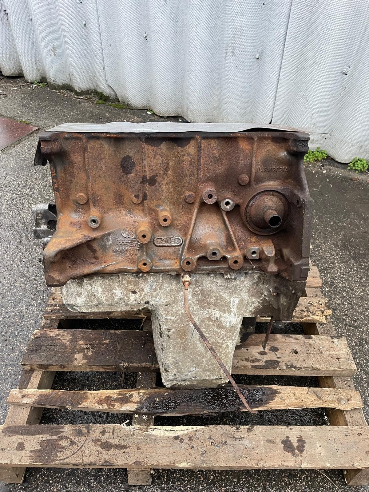 Porsche 924 Turbo S1 31/01 short block, used