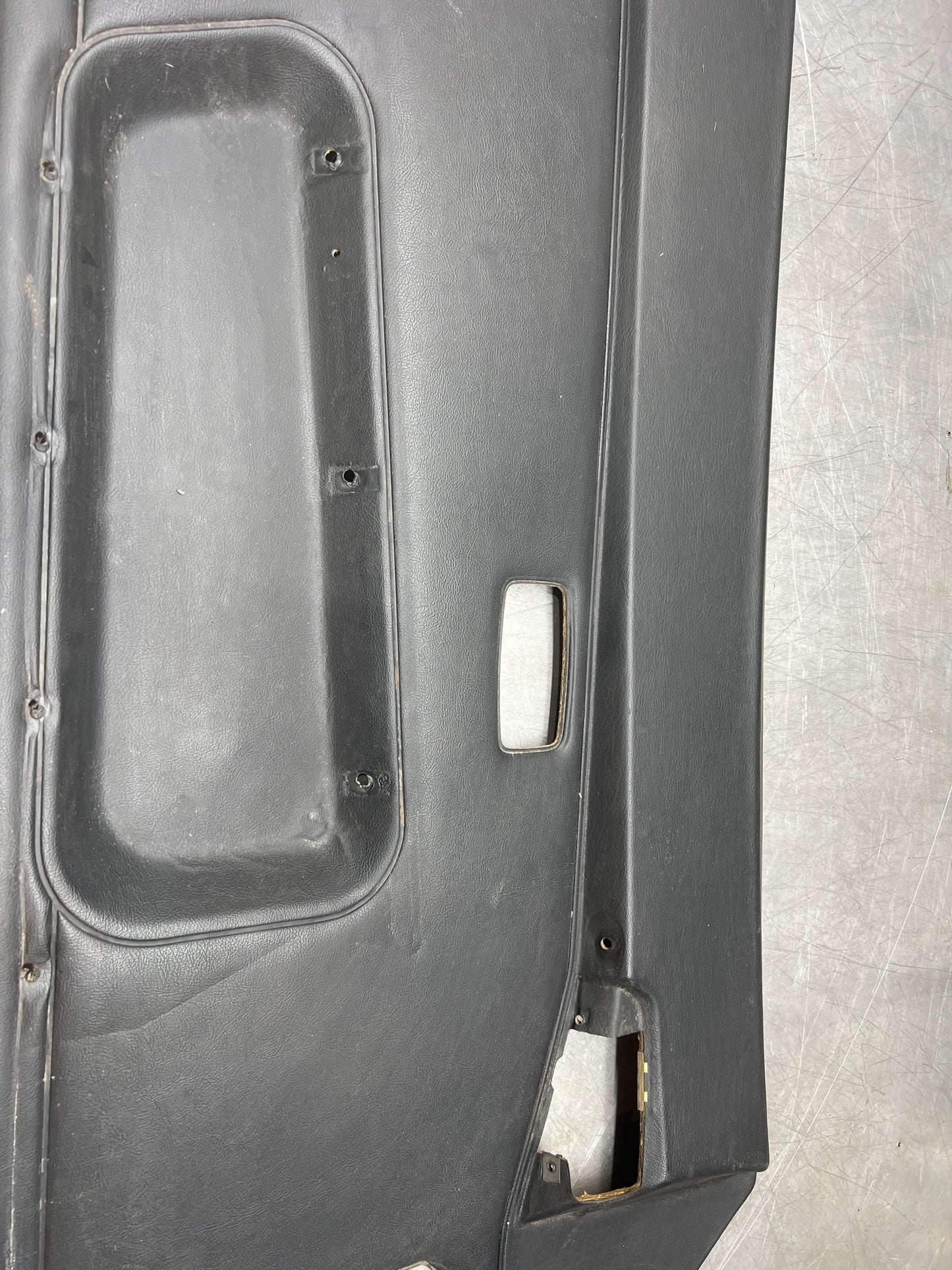 Porsche 944 left black door card for late cars from 85.5 944555017