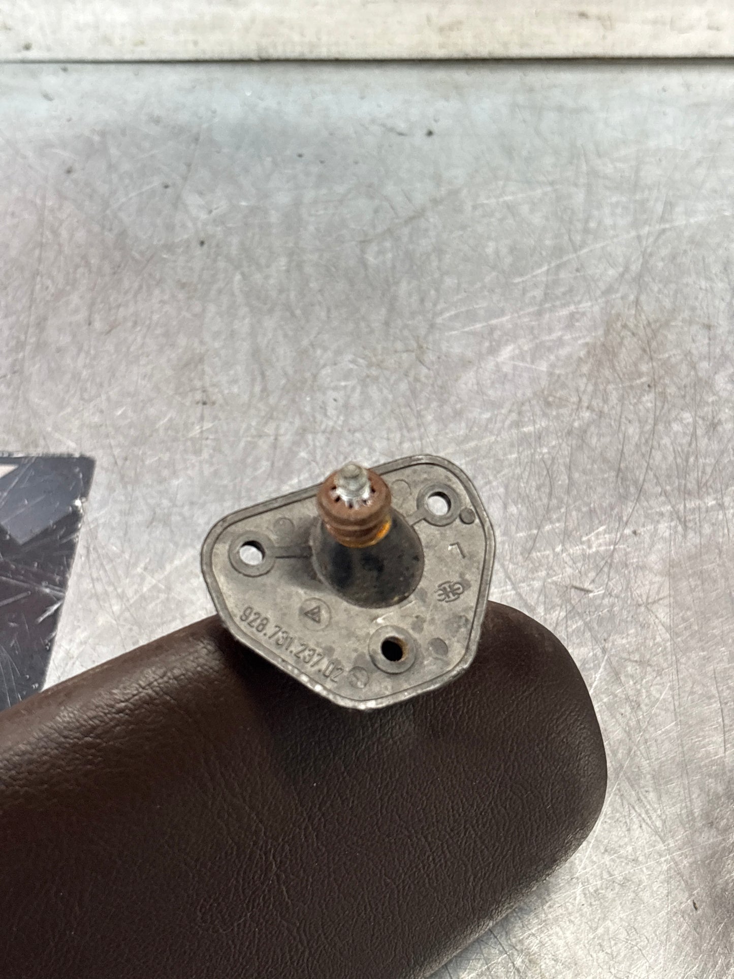 Porsche 928 burgundy sun visor, used left 92873123702