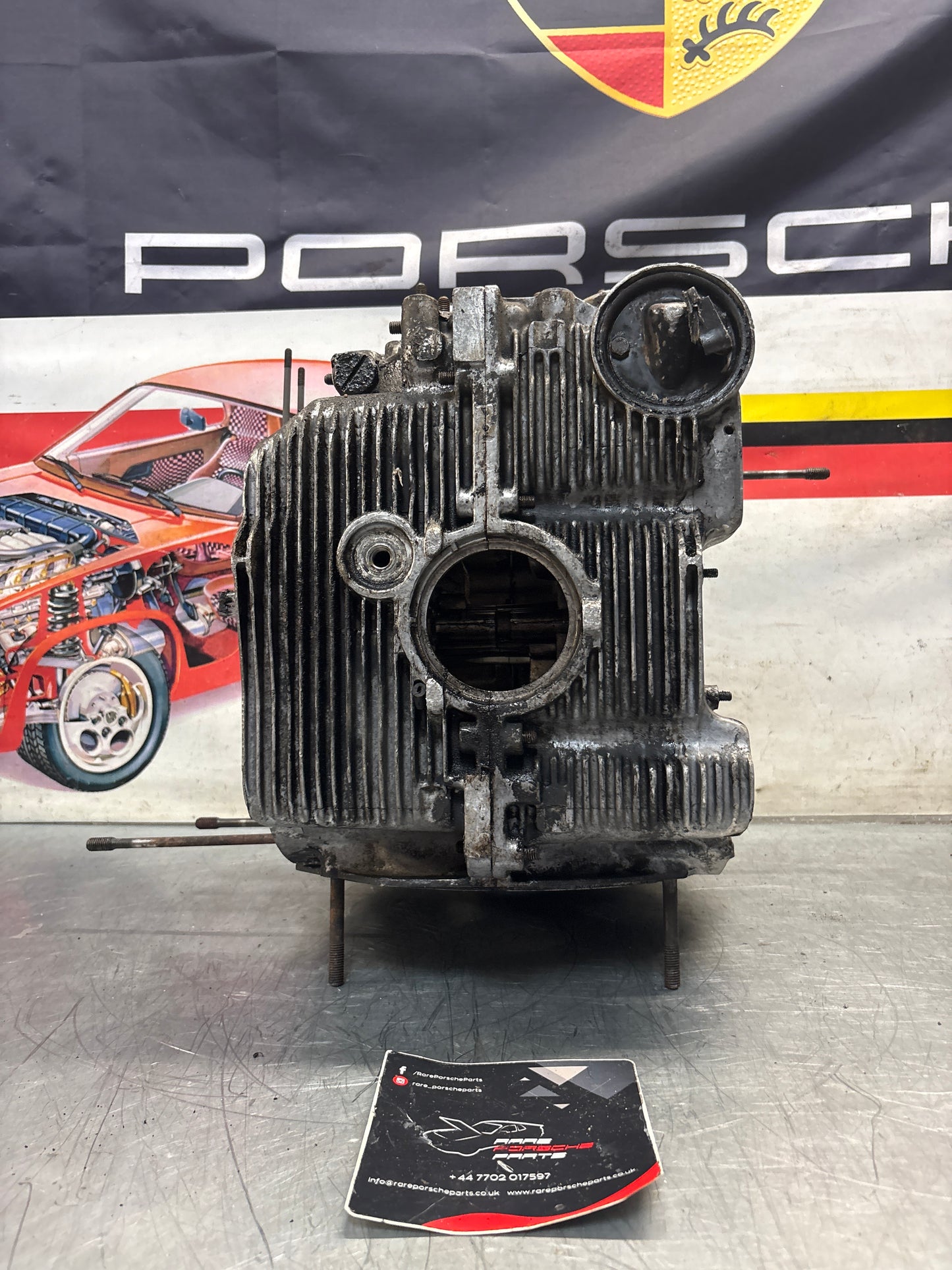 Porsche 914 1.7L engine case, used EA040245