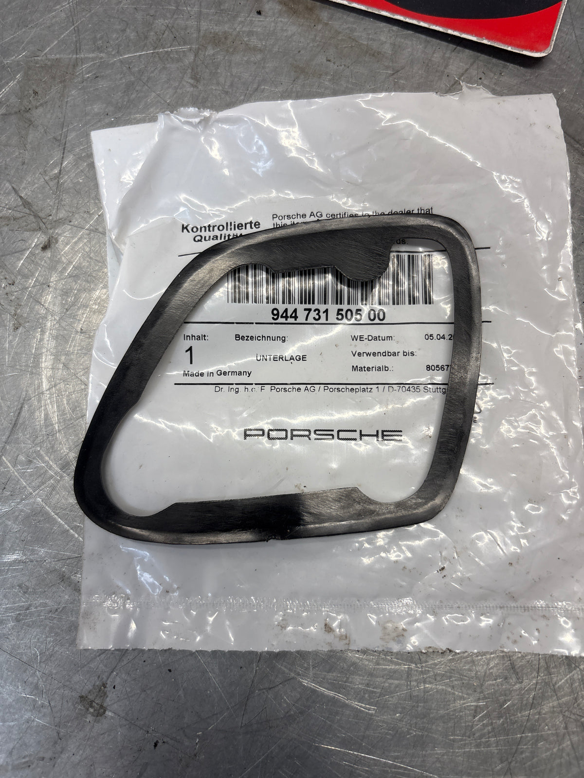 Porsche 924 944 928 mirror rubber gasket, LHD ONLY Right Side 94473150501, new