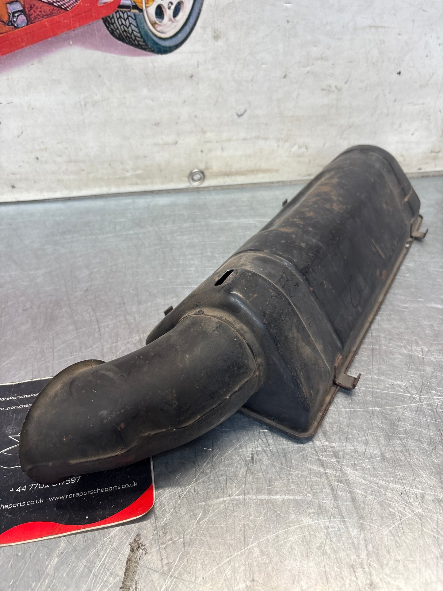 Porsche 924 turbo air box filter housing lower 93111002103, used