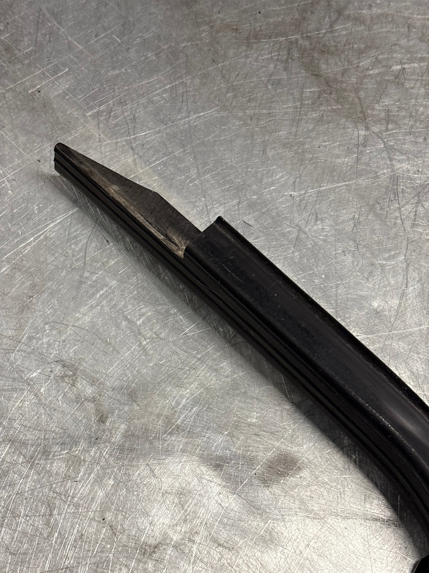 Porsche 944 85.5- left sill trim, scuff plate used 94455112100 cracked