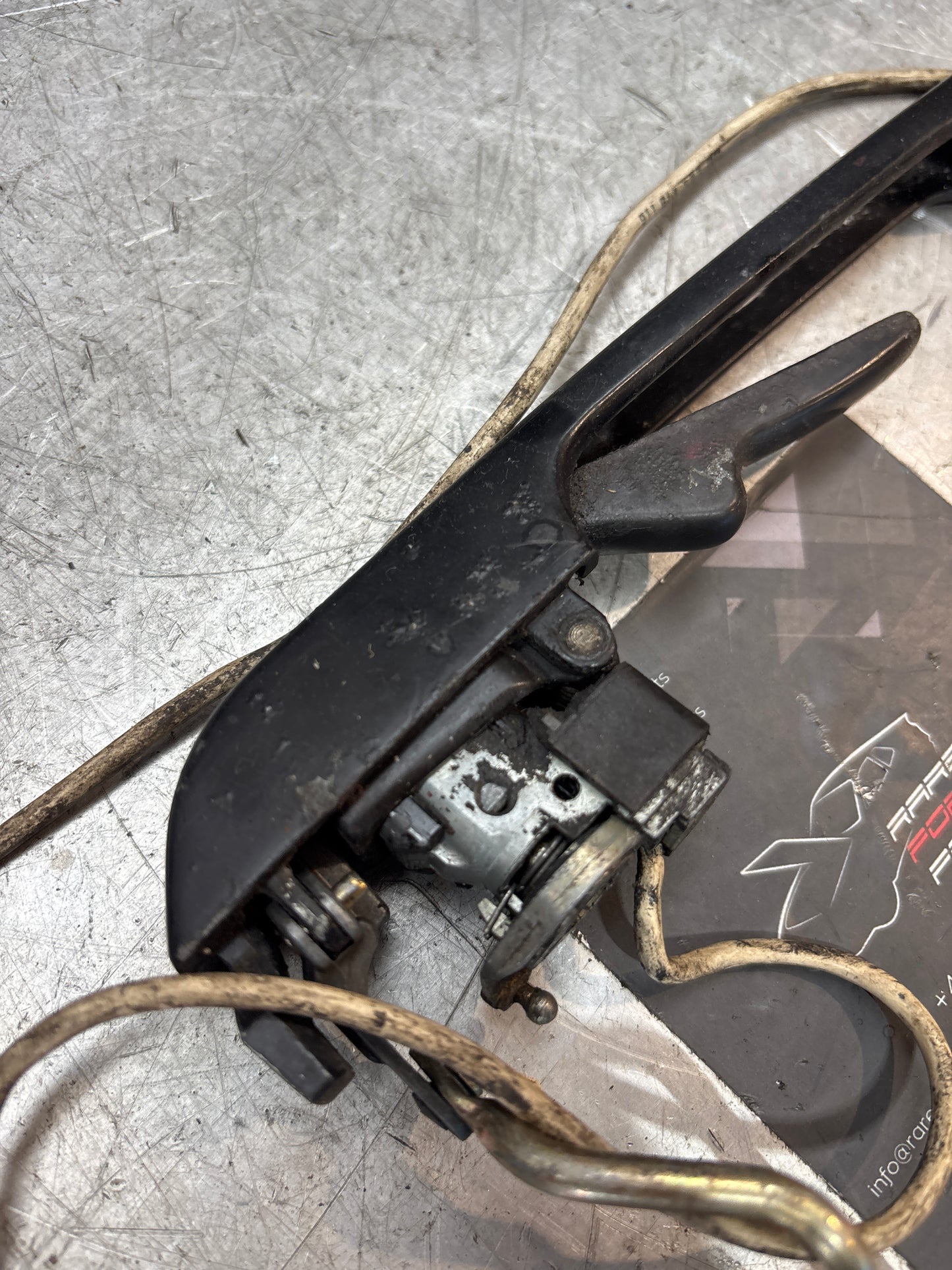 Porsche 944 S2 door Handle, Right 94453706202, used with linkage