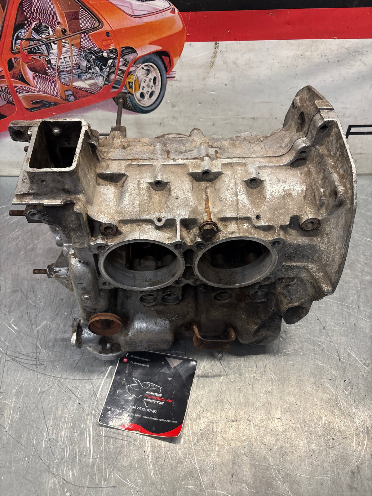 Porsche 914 1.7L engine case, used EA061528