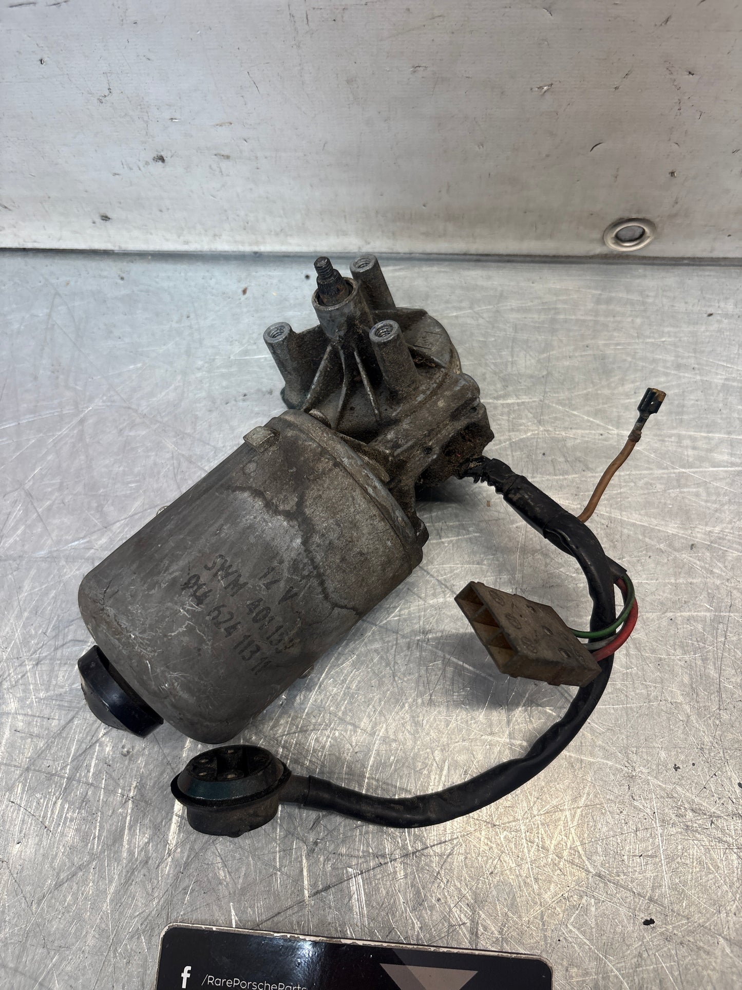 Porsche 914 right headlight motor, used, 91462411311