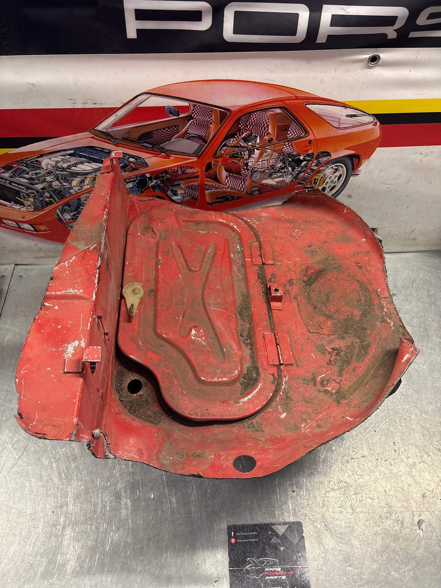 Porsche 928 Battery tray cut, 92850180502 used