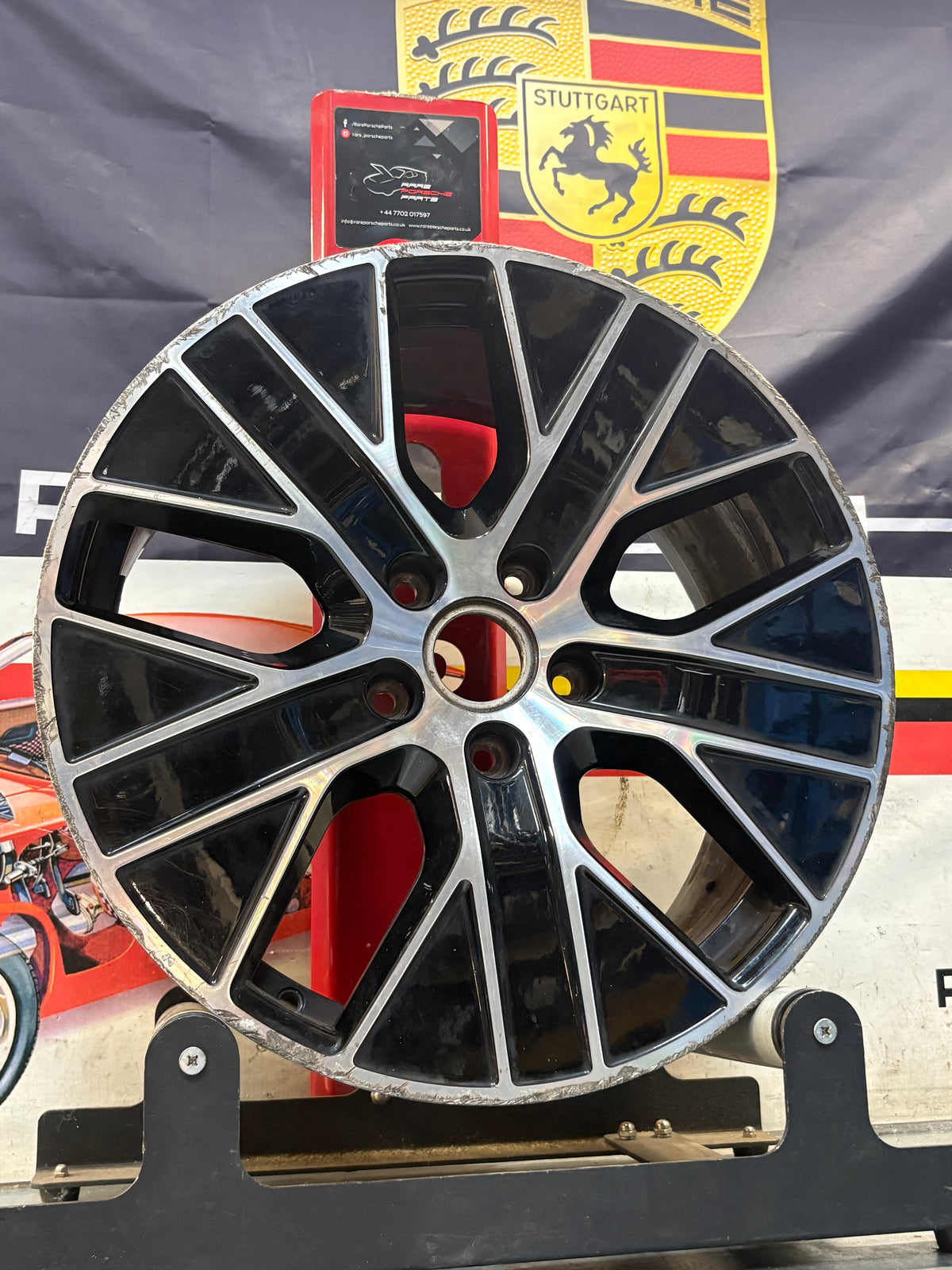 Porsche taycan wheel, spares or repair 9J1601025J