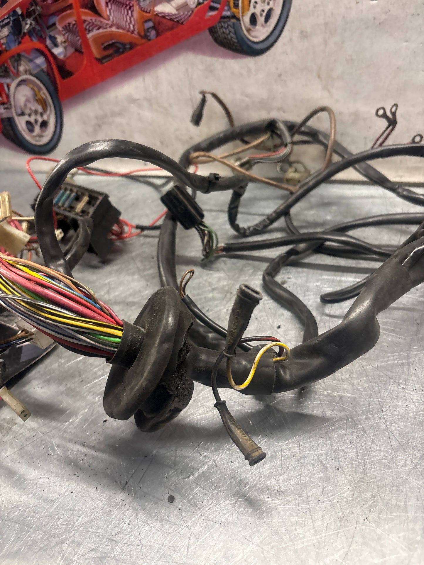 Porsche 924 Turbo / S2 / Carrera GT LHD Engine bay wiring loom with aircon, used 477971071NB
