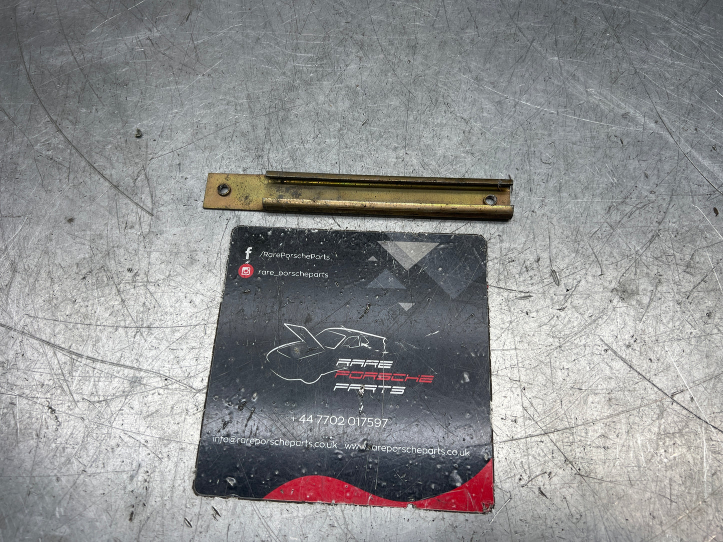 Porsche 924 944 window mechanism rail 477837589 used