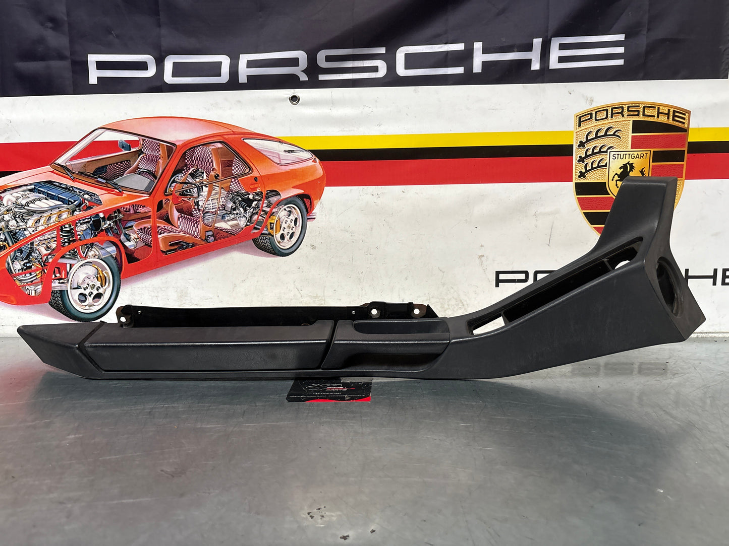 Porsche 928 marine blue door armrest, left, off side, 92855510103, used