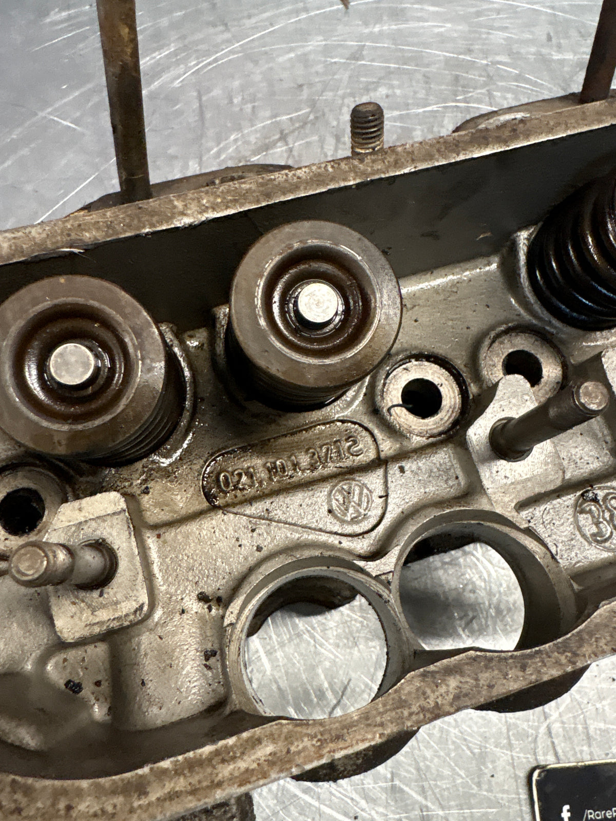 Porsche 914, cylinder head, used 021101371S