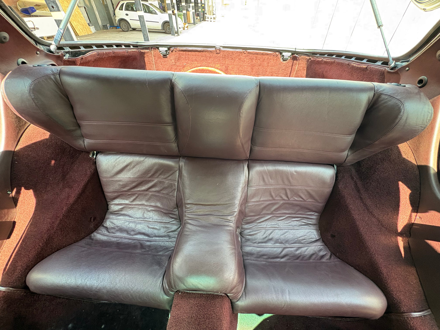 Porsche 944 Turbo/S2 complete Burgundy Interior with Recaro Sport seats, LHD
